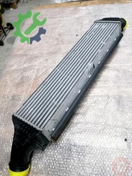 Audi A6 Intercooler 4G0145805N çıkma parça