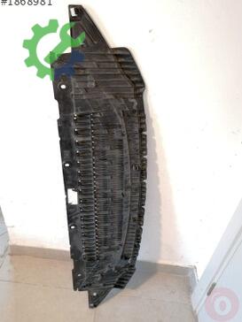 Audi A6 Spoiler 4G0807611E çıkma parça
