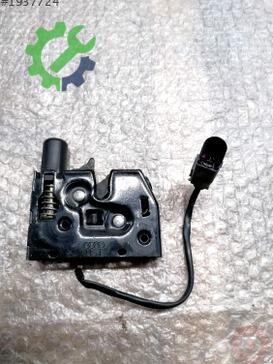 Audi A7 Kaput Kilidi 4G0823509C çıkma parça