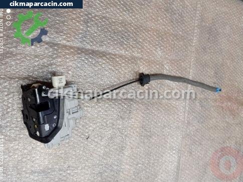 Audi A3 Kapı Kilidi çıkma parça