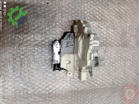 Volkswagen Touareg Kapı Kilidi 4G0839016E çıkma parça