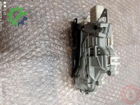 Volkswagen Touareg Kapı Kilidi 4G0839016E çıkma parça