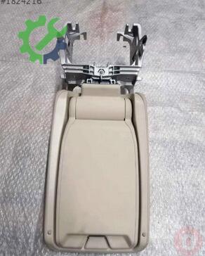 Audi A7 Orta Konsol 4G0864208G çıkma parça