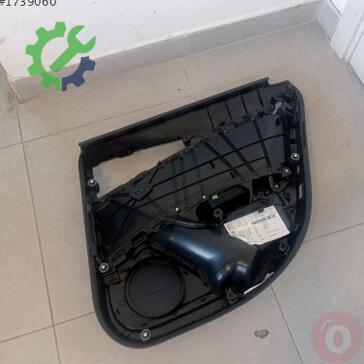 Audi A6 Kapı Döşemesi 4G0867221 çıkma parça