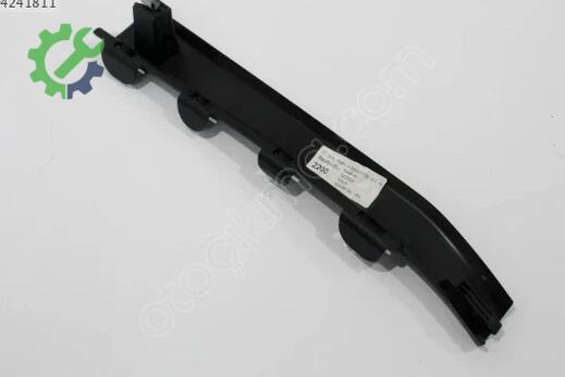 Audi A6 Kapı Direği 4G0868204 çıkma parça