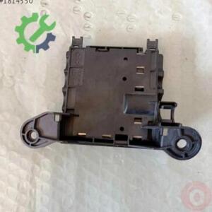 Çıkma Volkswagen Golf Sigorta Kutusu 4G0937517