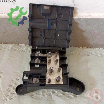 Volkswagen Golf Sigorta Kutusu 4G0937517 çıkma parça