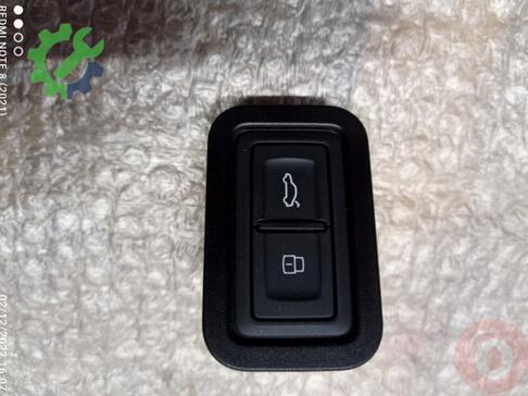 Audi A6 Bagaj çıkma parça