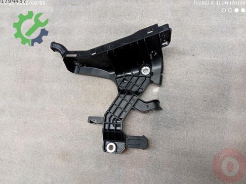 Audi A4 Emme Manifoldu 4G0971845AA çıkma parça