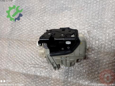 Audi A6 Kapı Kilidi 4G1837015 çıkma parça
