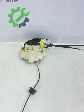 Audi A6 Kapı Kilidi 4G1837015E çıkma parça