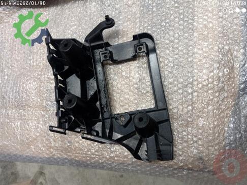 Audi A6 Tampon Braketi 4G5807393C çıkma parça