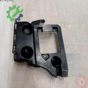 Tampon Braketi Audi A6 2015-2018 Çıkma 4G5807394C