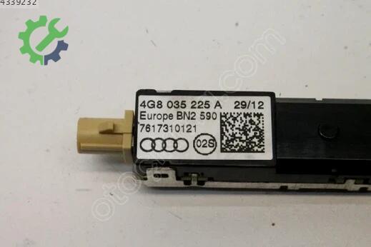 Audi A7 Anten 4G8035225A çıkma parça