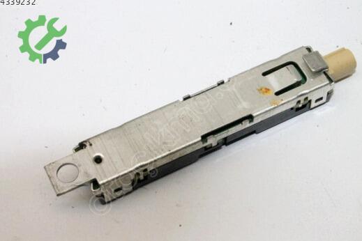 Audi A7 Anten 4G8035225A çıkma parça
