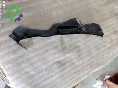 Audi A7 Far Braketi 4G8805285D çıkma parça