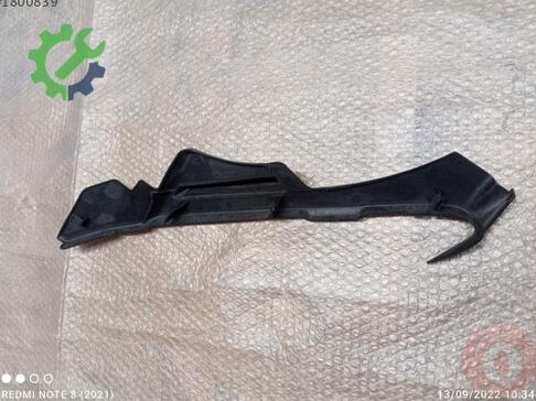 Audi A7 Far Braketi 4G8805286D çıkma parça