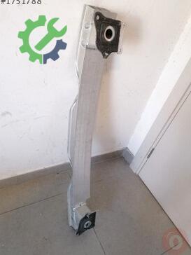 Audi A7 Tampon Demiri 4G8807309B çıkma parça