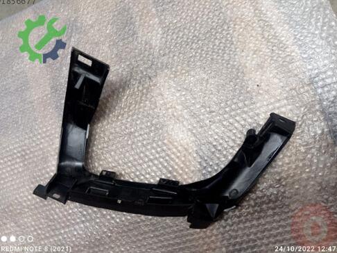 Audi A7 Far Braketi 4G8807364B çıkma parça