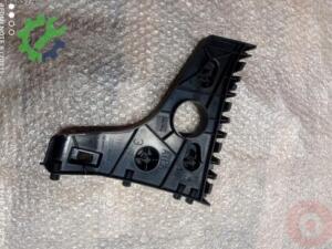 Audi A7 Tampon Braketi 4G8807454B Sökme Çıkma
