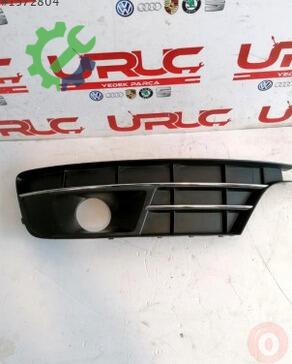 Audi A7 Sis Farı Çerçevesi 4G8807151C çıkma parça