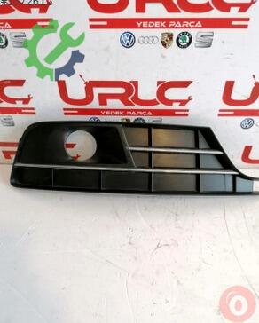 Audi A7 Sis Farı Çerçevesi çıkma parça