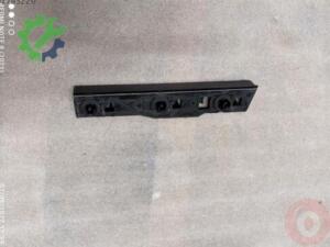 Audi A7 Tampon Braketi 4G8807889 Sökme Çıkma
