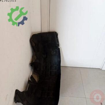 Audi A7 Davlumbaz 4G8810172C çıkma parça