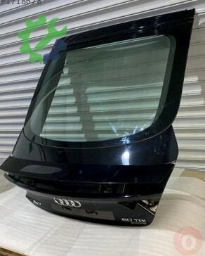 Audi A7 Bagaj 4G8827025A çıkma parça