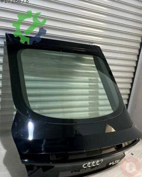 Audi A7 Bagaj 4G8827025A çıkma parça