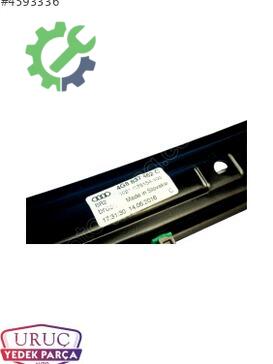 Audi A7 Cam Krikosu 4G8837462C çıkma parça