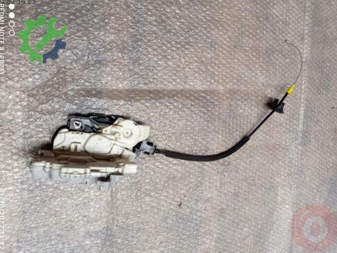 Audi A6 Kapı Kilidi 4G8839015 çıkma parça