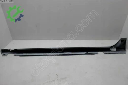 Audi A7 Marşpiyel Sacı 4G8853856M çıkma parça