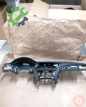 Audi A7 Torpido 4G8857001N çıkma parça