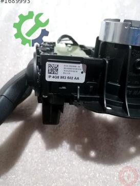 Audi A5 Sinyal Kolu 4G8953502AA çıkma parça