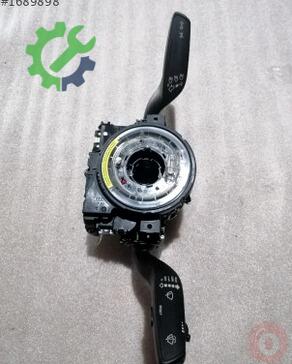 Audi A5 Sinyal Kolu 4G8953502T çıkma parça