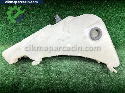 Audi A6 Cam Suyu Deposu çıkma parça