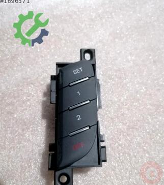Audi Q7 Kontrol Düğmeleri 4G8959769 çıkma parça