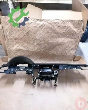 Audi A8 Torpido 4H1857009 çıkma parça