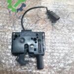 Volkswagen Caddy Kaput Kilidi 4K0823509 Sökme Çıkma