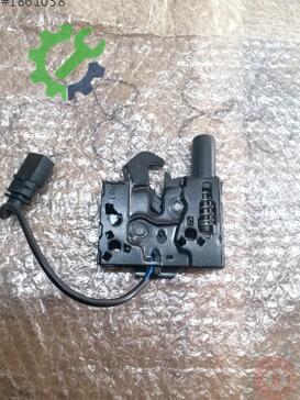 Volkswagen Caddy Kaput Kilidi 4K0823509 çıkma parça