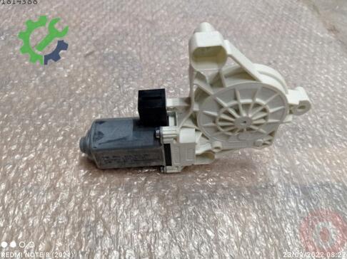 Volkswagen Golf Cam Motoru 4K0959802 çıkma parça