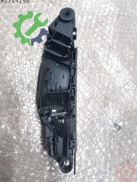 Audi Q7 Kapı Çıtası 4L0837020 çıkma parça