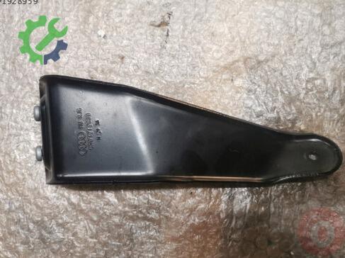 Volkswagen Touareg Radyatör 4M0121263D çıkma parça