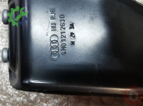 Volkswagen Touareg Radyatör 4M0121263D çıkma parça