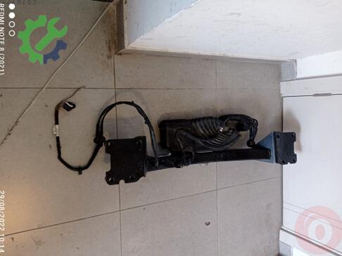 Audi Q7 Tampon Demiri 4M0803881G çıkma parça