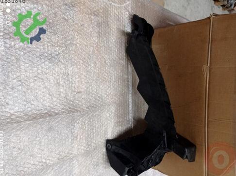 Volkswagen Touareg Far 4M0805607 çıkma parça