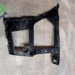 Çıkma Audi Q7 Tampon Braketi 4M0807453