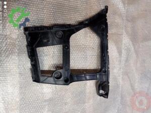 Çıkma Audi Q7 Tampon Braketi 4M0807453