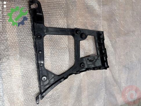 Audi Q7 Tampon Braketi 4M0807454A çıkma parça